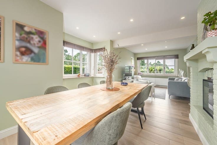 Spacious semi-detached home in quiet Dendermonde