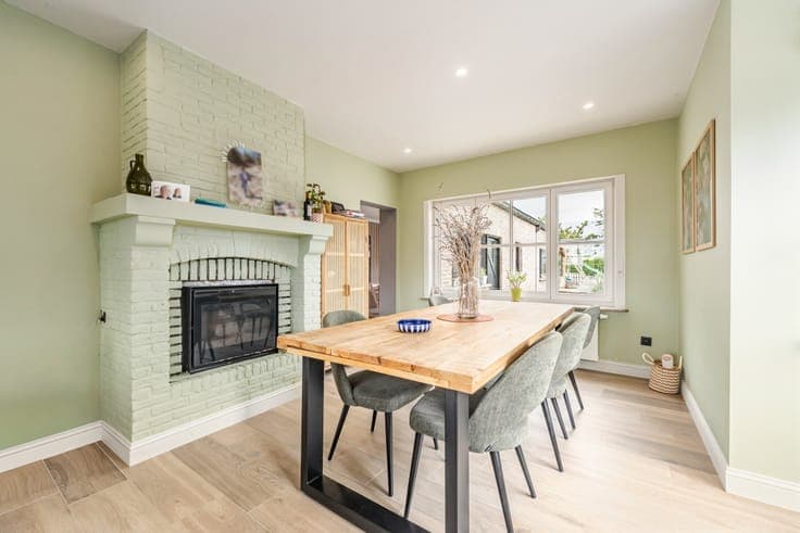 Spacious semi-detached home in quiet Dendermonde