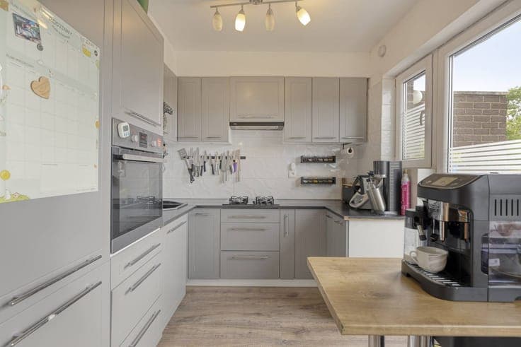 Ready to move in first floor apartment for sale in Oudenaard