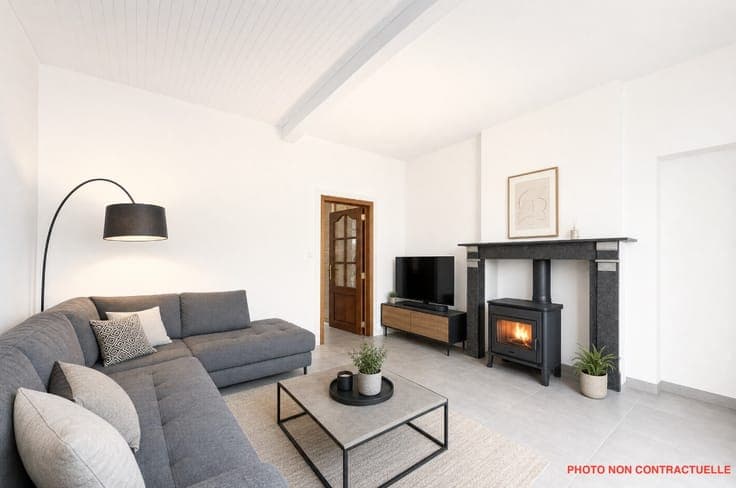 Authentic stone house to renovate
