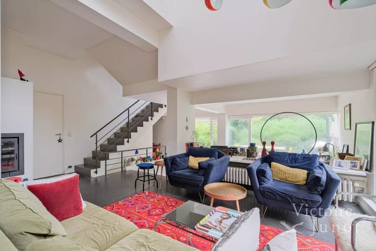 Elegant 4-Bedroom House with Garden in Uccle