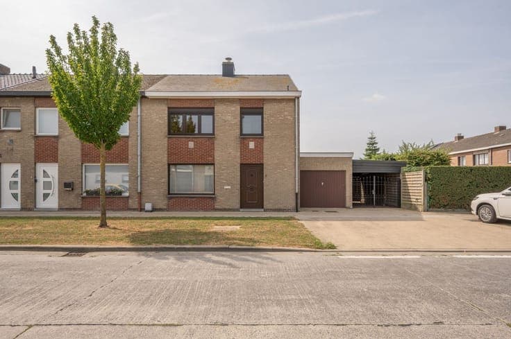 Charmante woning met 3 slaapkamers, garage en tuin