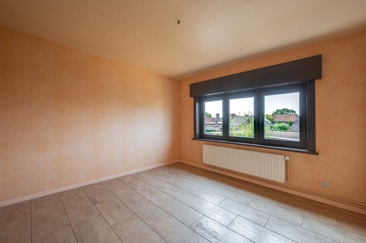 Charmante woning met 3 slaapkamers, garage en tuin