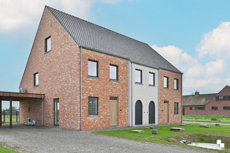 Ruime nieuwbouwwoning met landelijk verzicht in Marialoop