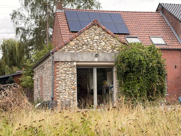 House in Obourg / Saint Denis
