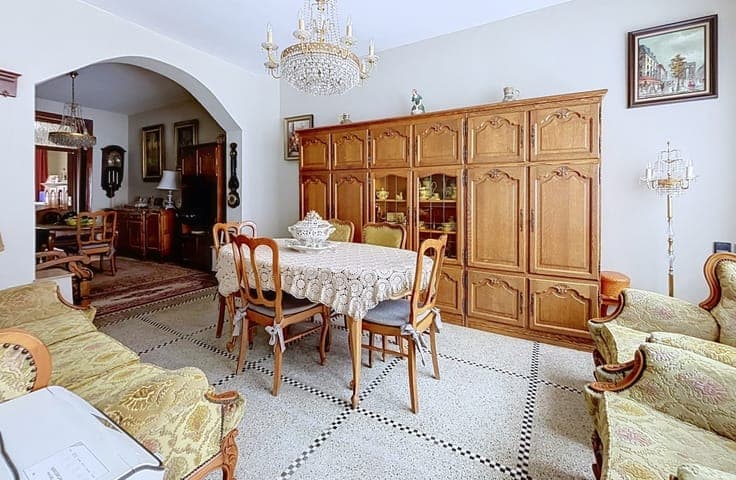 Maison familiale avec grand jardin