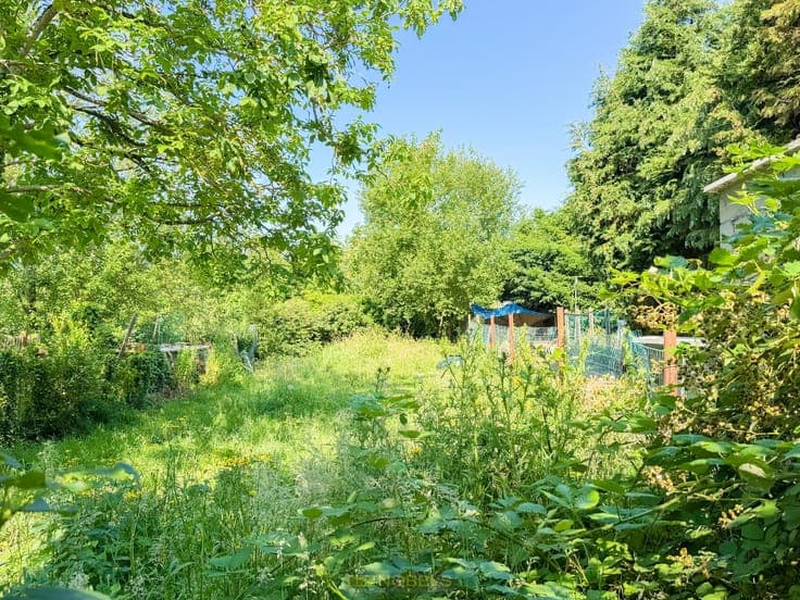Te koop, ruime herenwoning met tuin nabij centrum Ronse