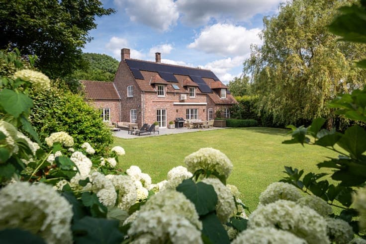 Couture-st-Germain - superbe propriété en parfait état
