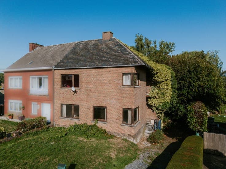 RENOVATIEPROJECT - TOTALE RENOVATIE - HALF-OPEN BEBOUWING...