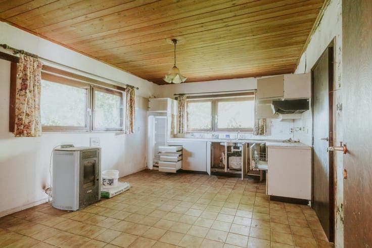 RENOVATIEPROJECT - TOTALE RENOVATIE - HALF-OPEN BEBOUWING...