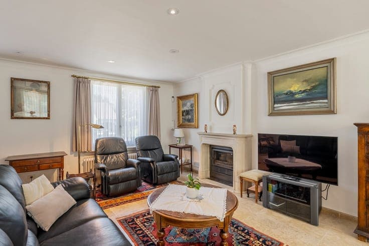 Uitzonderlijke villa met prachtig zuidgericht bouwperceel...