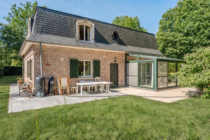 Uitzonderlijke villa met prachtig zuidgericht bouwperceel...