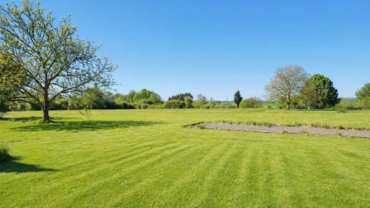 Sale - House Halanzy - 519,000 €