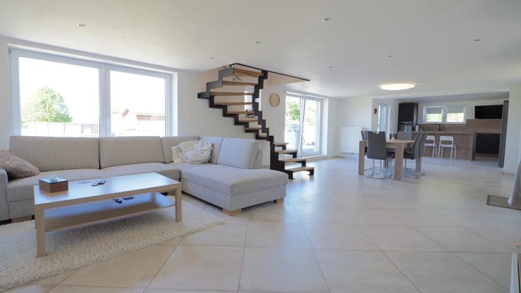 Sale - House Halanzy - 519,000 €