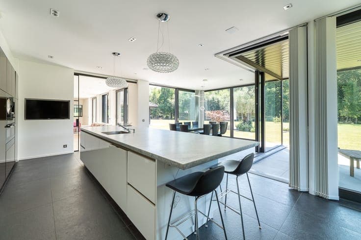 Ville-Pommeroeul - Villa with pool on ± 72 ares