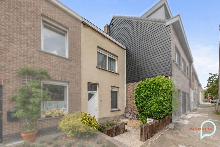 Move-in ready home near Ghent University Hospital