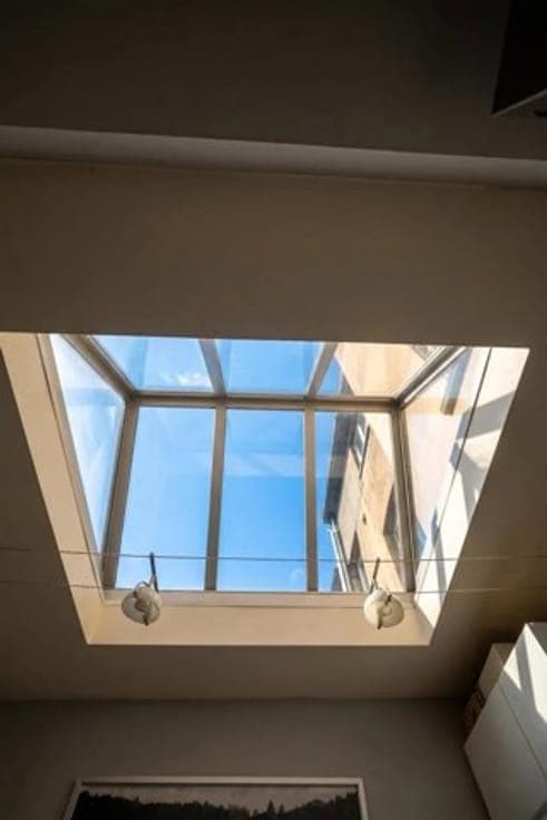 Townhouse of 293 m² | 7 Bedrooms | 98 m² Garden | Place du M