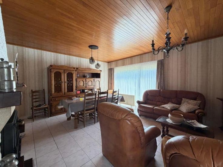 House in Hyon