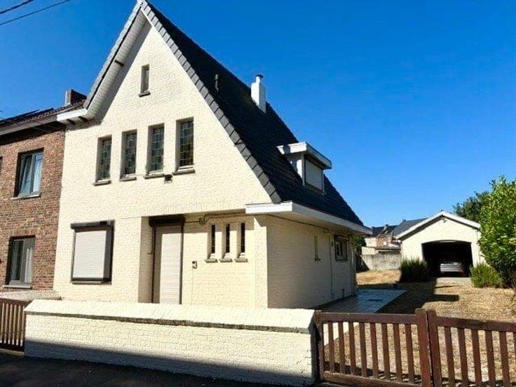 House in Chapelle-lez-Herlaimont