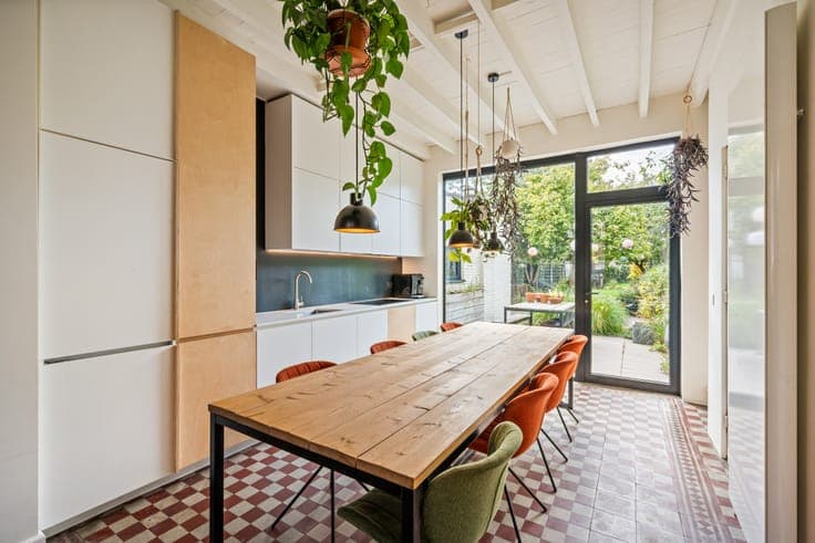 A unique city home with surprisingly spacious interior and