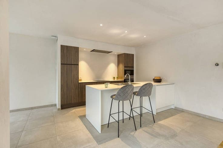 Modern living in Krombeke: high-quality new-build home for s