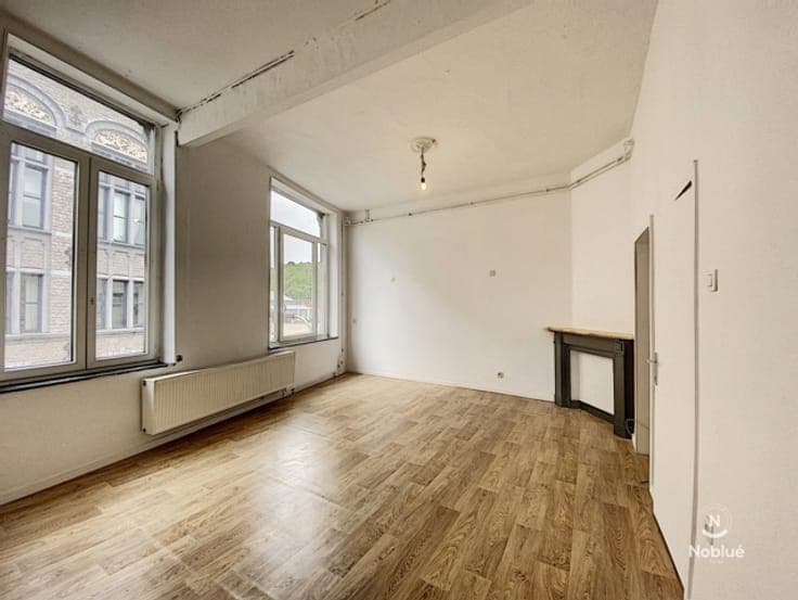 VERVIERS: Investment property with garage
