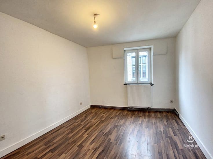 VERVIERS: Investment property with garage