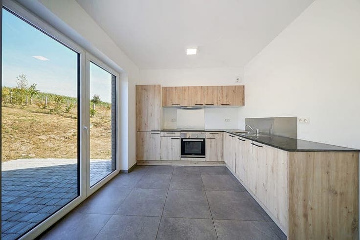 Modern 2023 home just steps from the centre of Gedinne