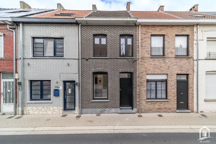 Modern, gerenoveerde gezinswoning te Ninove