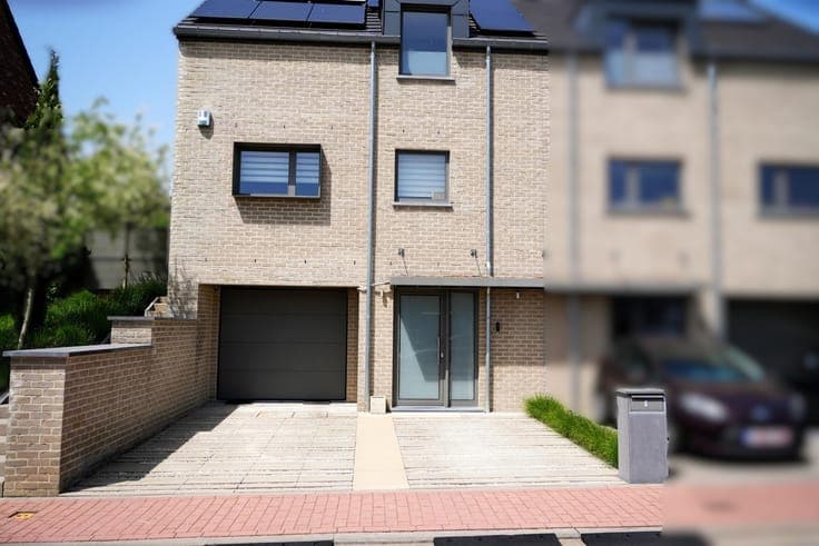 House in Tubize