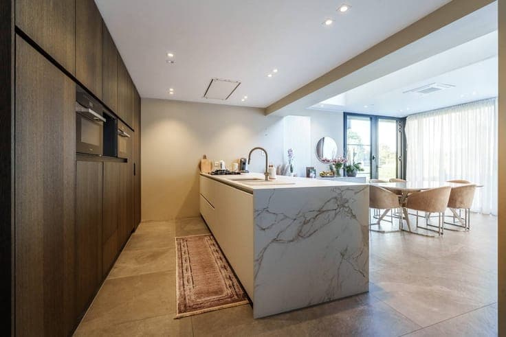 Very spacious house in Roeselare