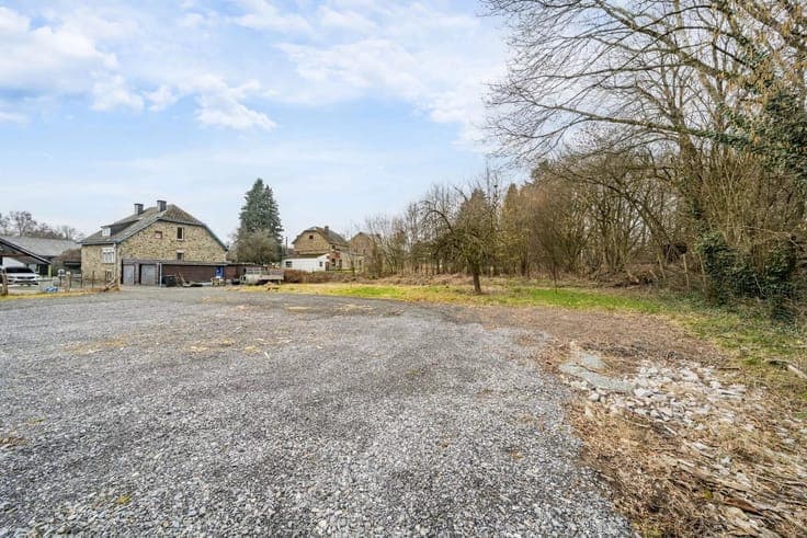 Sale - House Libin - 239,000 €