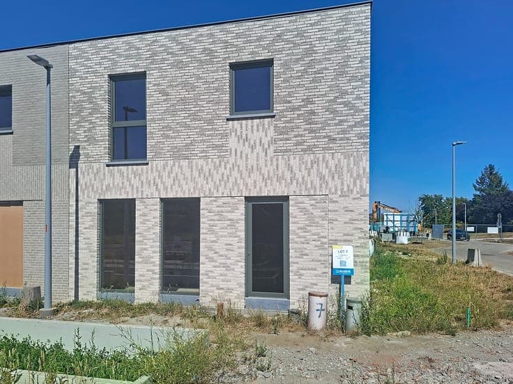 Moderne energiezuinige nieuwbouw met 3 slaapkamers