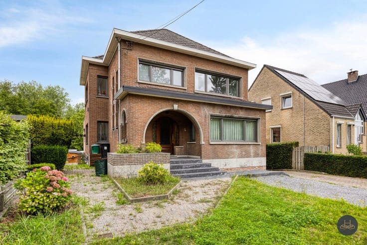 Karaktervolle, gerenoveerde gezinswoning op toplocatie