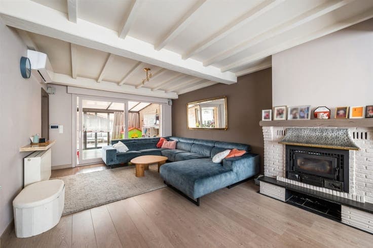Move-in-ready home with 3 bedrooms and a garage.