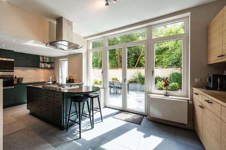 Linthout / Cinquantenaire area: charming 5-bedroom house
