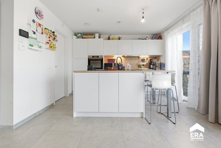 Modern BEN home in Roeselare with 5 bedrooms and garden