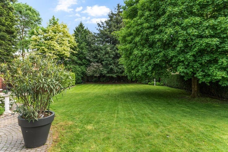 STATIGE VILLA OP PRACHTIG PERCEEL VAN 1.278 m²!