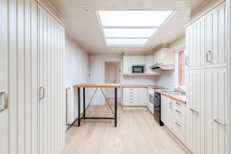 Woning te Kruibeke met drie slaapkamers en een prachtig u...