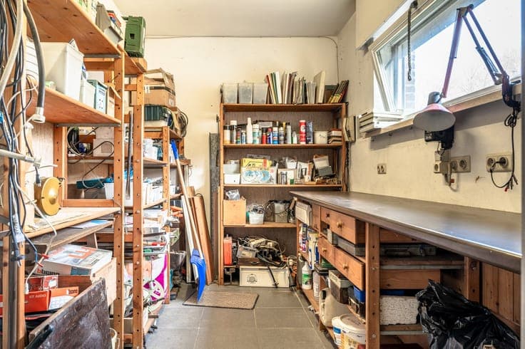 Handelspand met duplexappartement met 6 slaapkamers