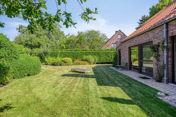 Everberg – Superb 4-bedroom villa + office and large garden