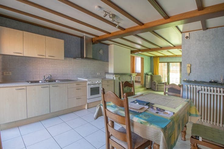 Een ruime gezinswoning (voorheen twee woningen) met 3 sla...