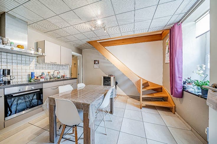 2-bedroom house near the centre of Saint-Hubert