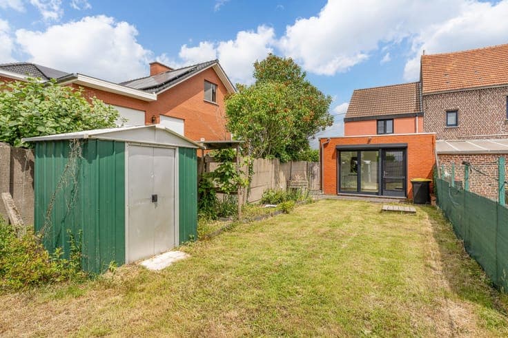 Instapklare woning - volledig conform - vlot naar Mechele...