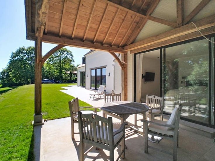 Ohain : Superbe propriété neuve (villa + studio)