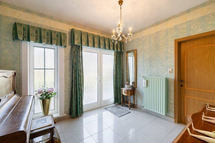 Charming villa in Moorslede