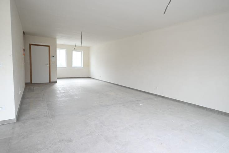 AFGEWERKTE nieuwbouwwoning met GARAGE en RUIME TUIN (opp....