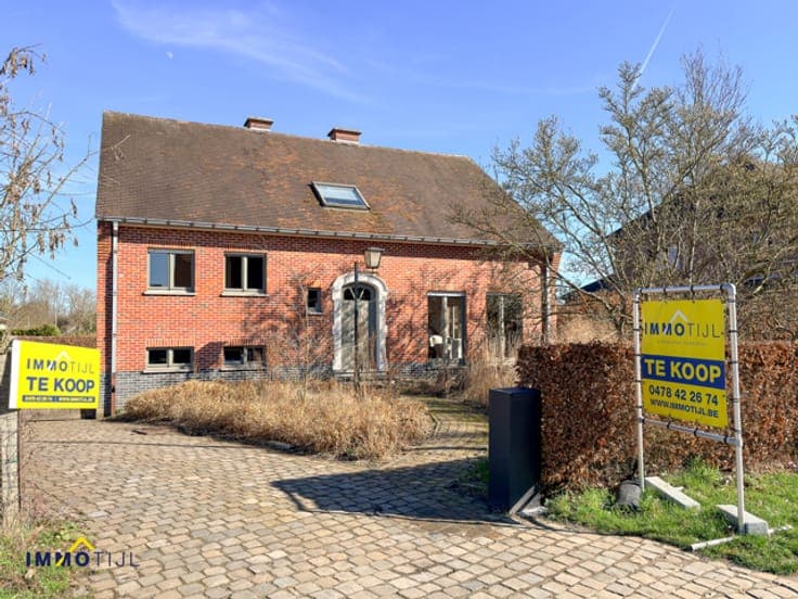 House in Denderleeuw