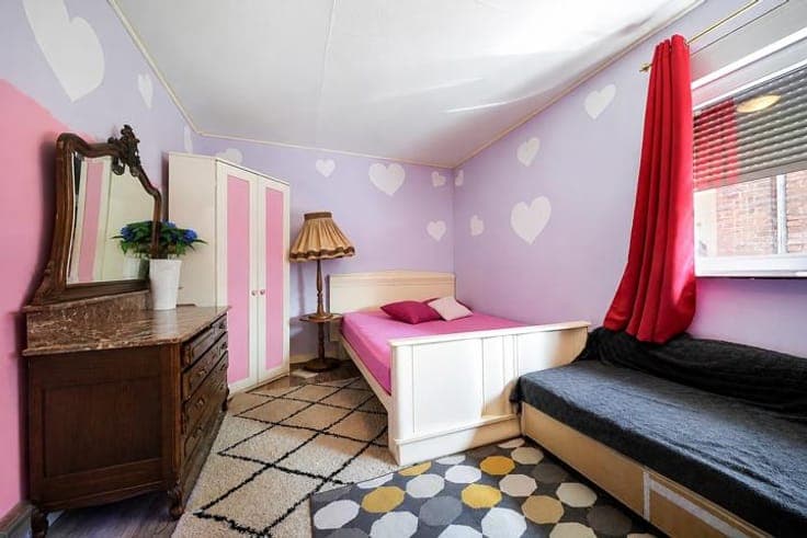 Two master houses with 11 bedrooms in Herstal