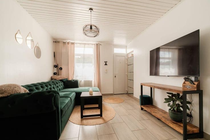 Charmante maison 2 chambres avec vue Meuse, terrasse et jard